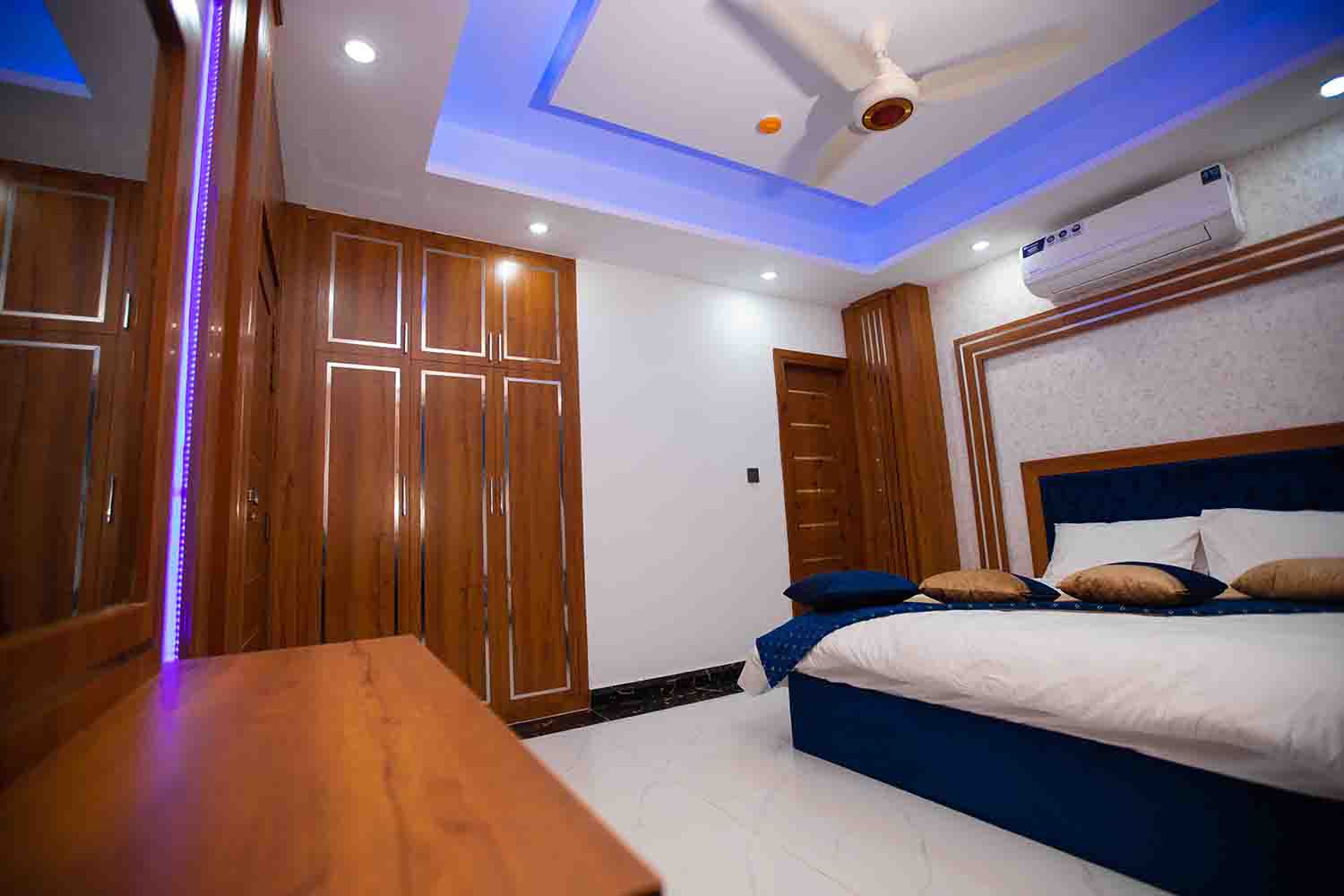 Qinwan Signature Suites