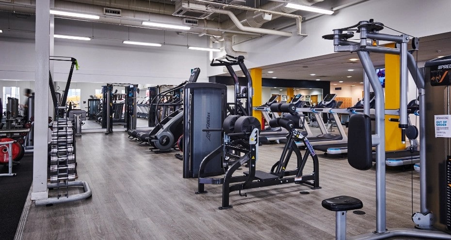 Qinwan Hotel gym & fitness corner